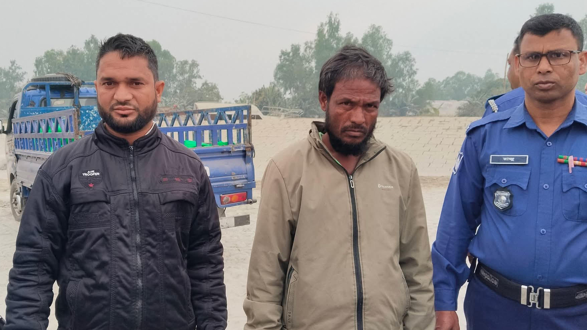 সিরাজগঞ্জে ৪০০ কেজি ঘোড়ার মাংস জব্দ, ২ জনের কারাদণ্ড