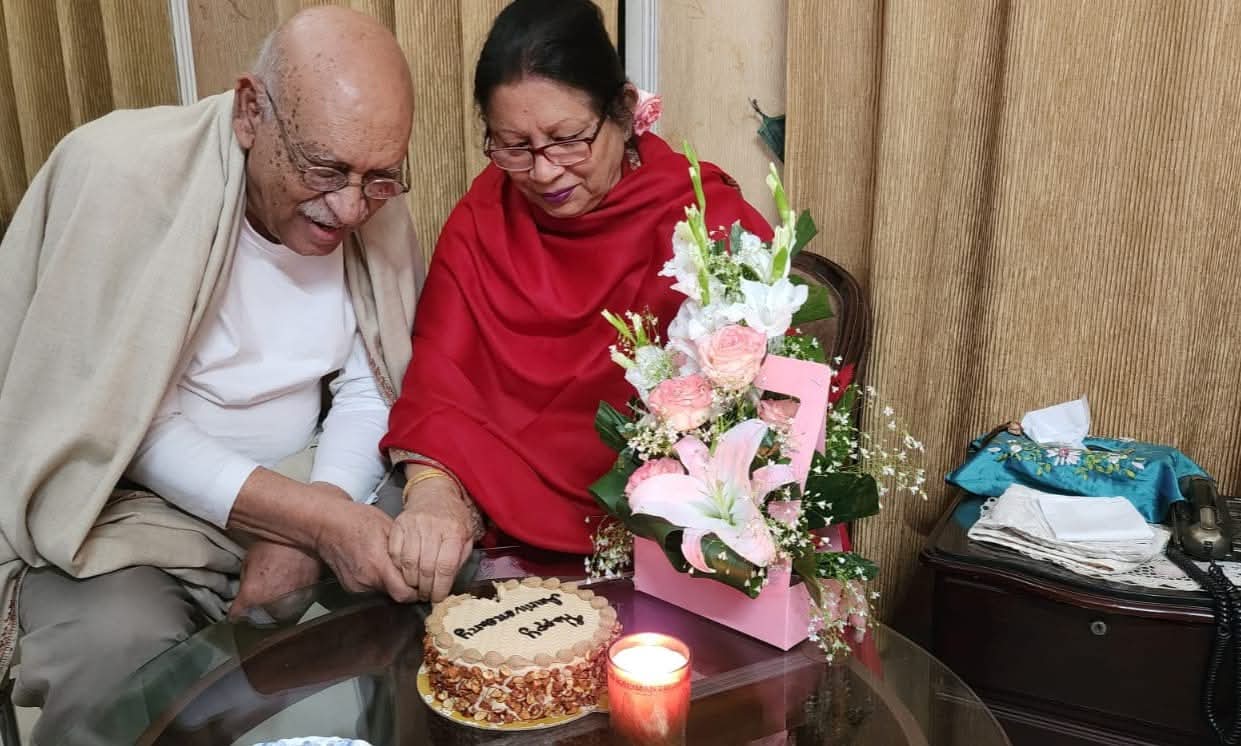 জীবনে স্ত্রীর অবদানই ৯০ ভাগ: আবুল হায়াত