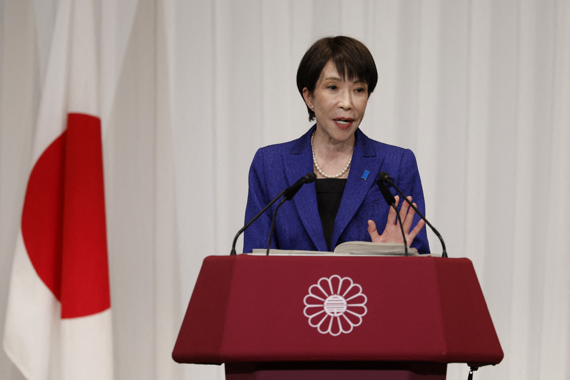 জাপানের নির্বাচনে তাকাইচির দলের বড় জয়