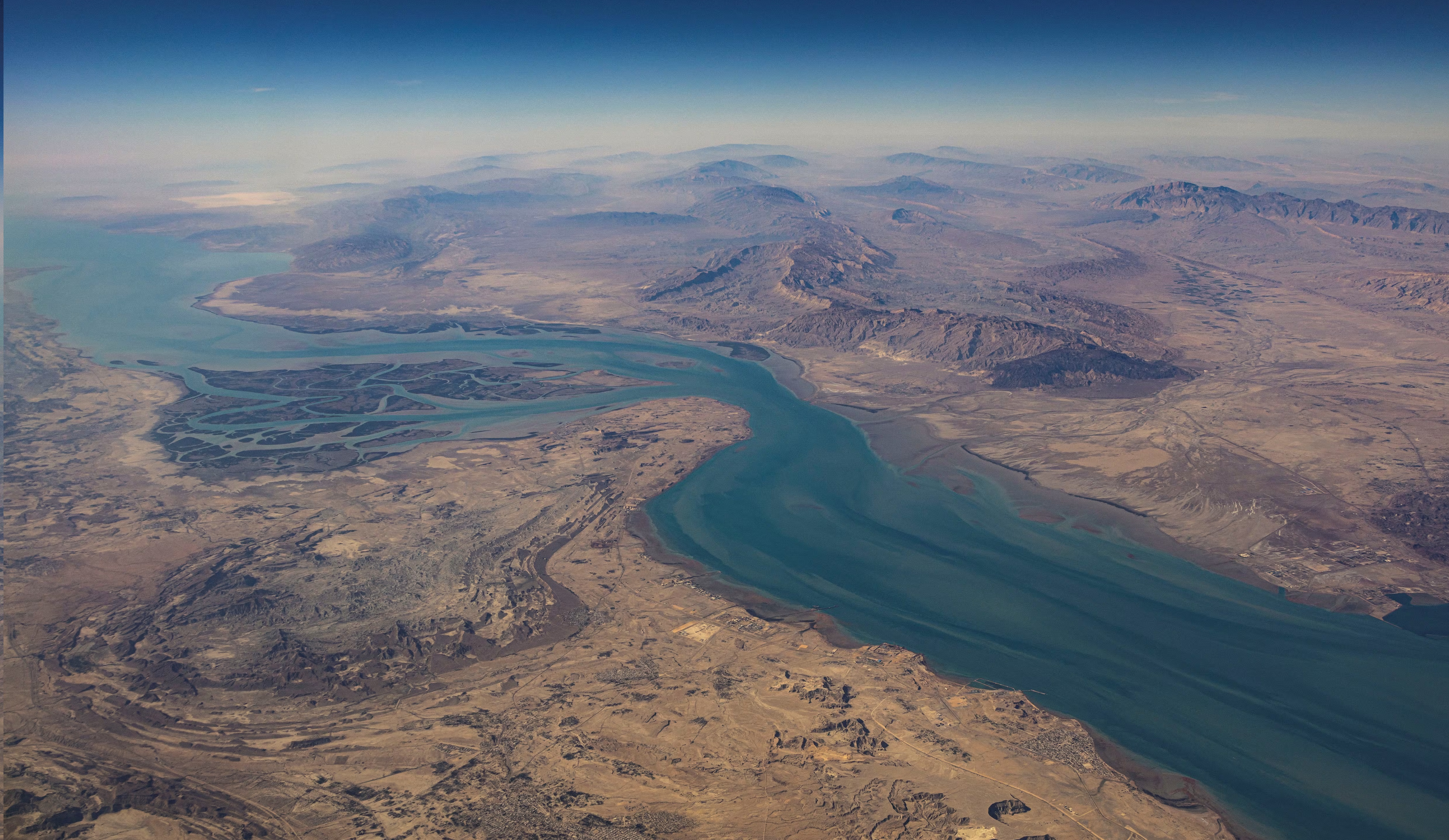 হরমুজে নজরদারি চালাতে ওমানের সঙ্গে কাজ করছে ইরান