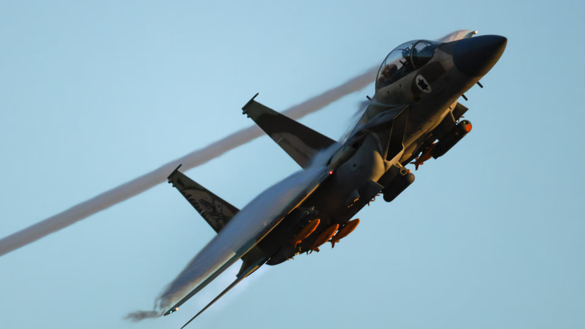 মার্কিন যুদ্ধবিমান ভূপাতিত করার দাবি ইরানের, অস্বীকার যুক্তরাষ্ট্রের