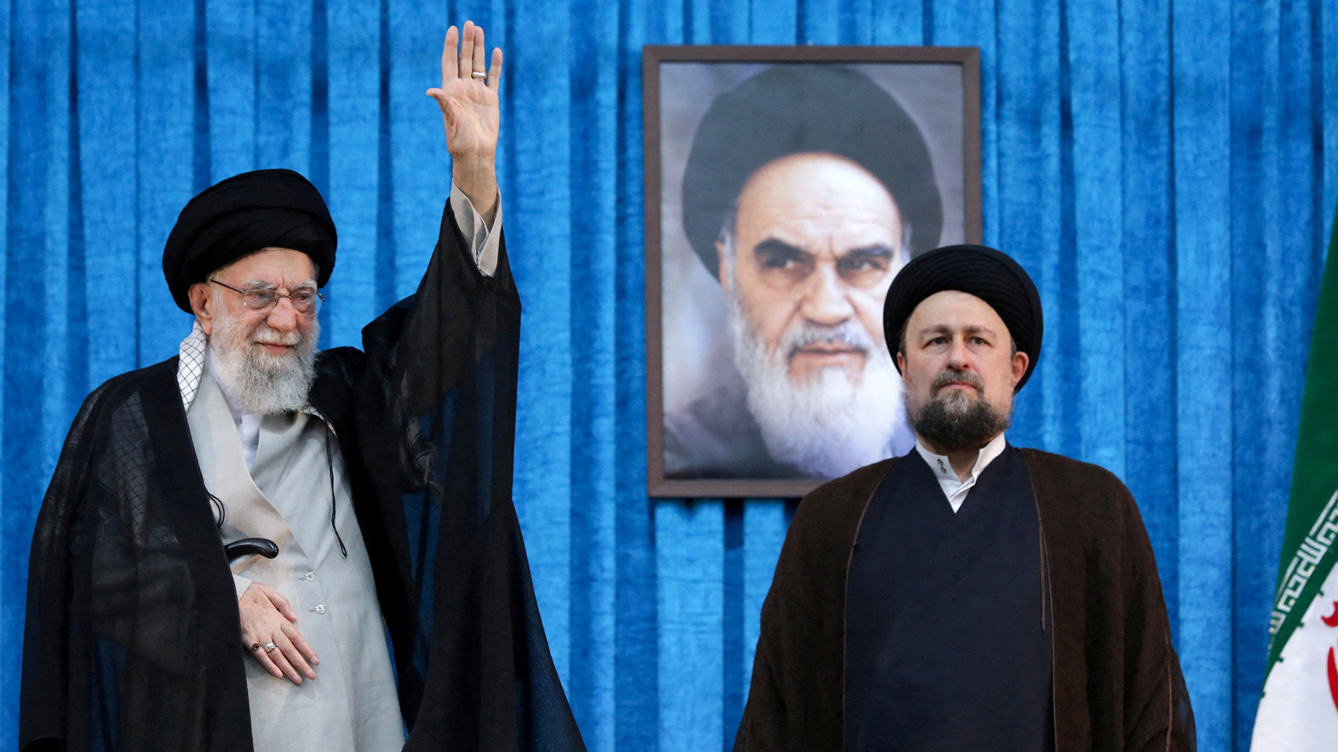 খামেনির মৃত্যুর পর আলোচনায় খোমেনির নাতি