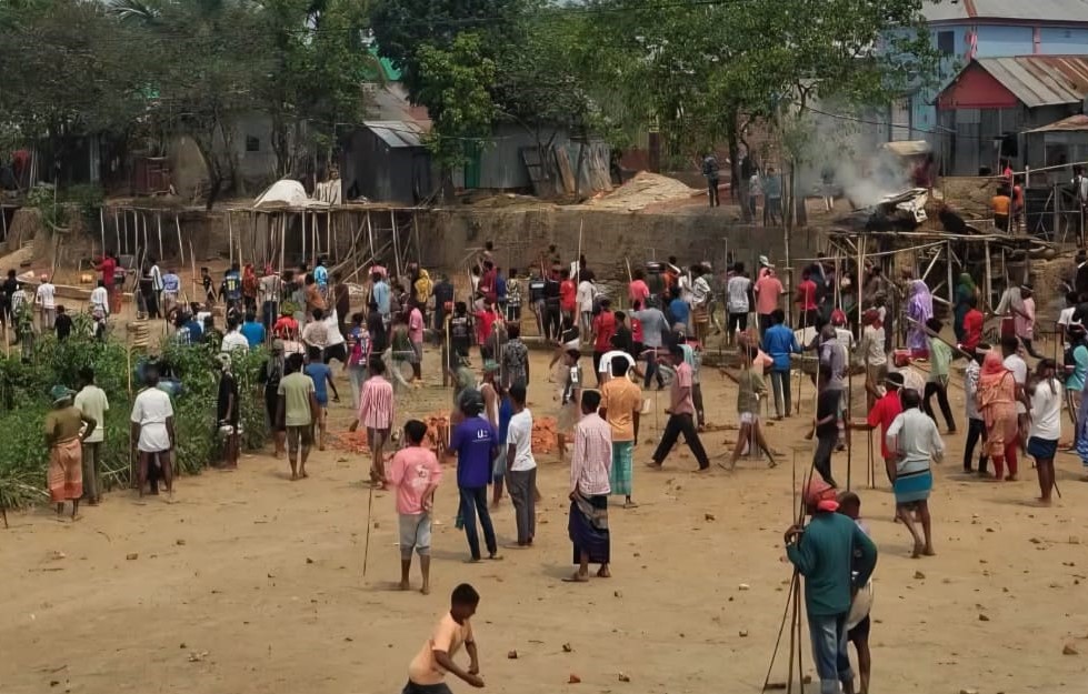 ব্রাহ্মণবাড়িয়ায় দুপক্ষের সংঘর্ষে টেঁটাবিদ্ধ হয়ে নিহত ২, আহত শতাধিক