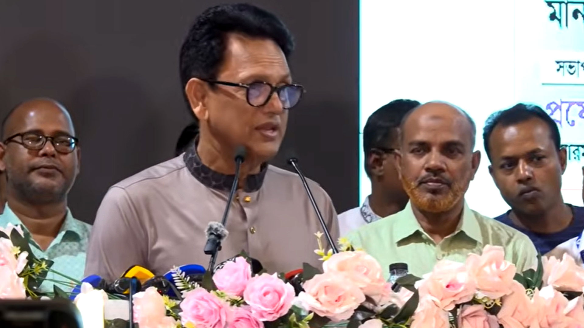 রাজশাহীর মানুষ এত বিলাসিতা করে, এটা জানতাম না: শিক্ষামন্ত্রী