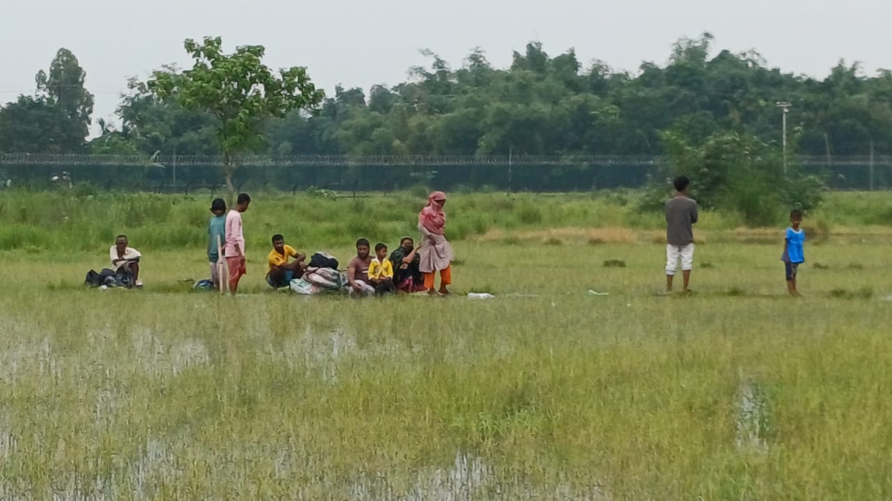 অবৈধ অনুপ্রবেশ ও পুশ ইন—মানবতার সঙ্গে লঙ্ঘিত হচ্ছে আইনও