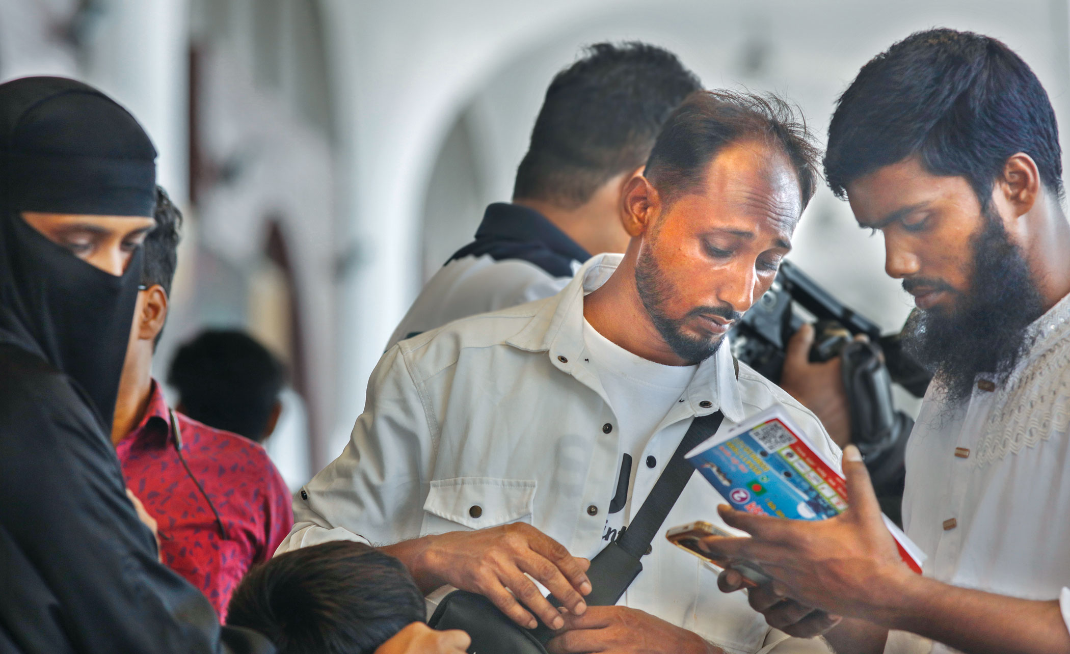ভিসার মেয়াদ শেষ হওয়ার শঙ্কায় সৌদিগামী কর্মীরা
