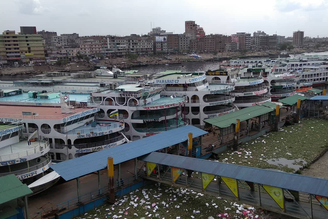 সদরঘাটে লঞ্চের রশি ছিঁড়ে ৫ জনের মৃত্যু