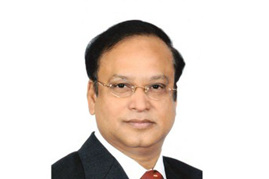 বিদেশ থেকে ফিরে জানাজায় যোগ দিলেন হাজী সেলিম