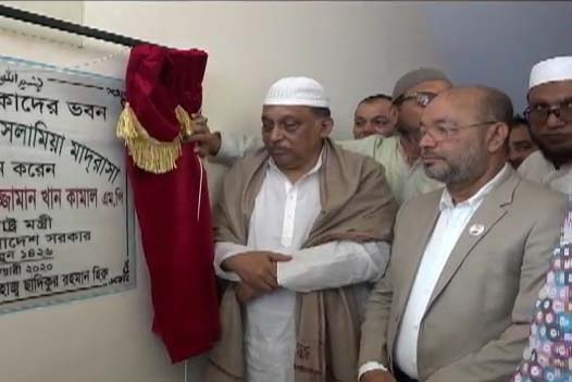 পাপিয়ার সঙ্গে জড়িতদের বিষয়ে তদন্ত চলছে: স্বরাষ্ট্রমন্ত্রী