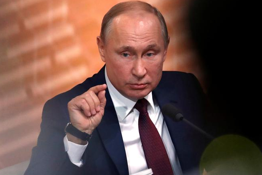 পারমাণবিক অস্ত্র নিয়ে উচ্চ সতর্ক থাকার নির্দেশ দিলেন পুতিন