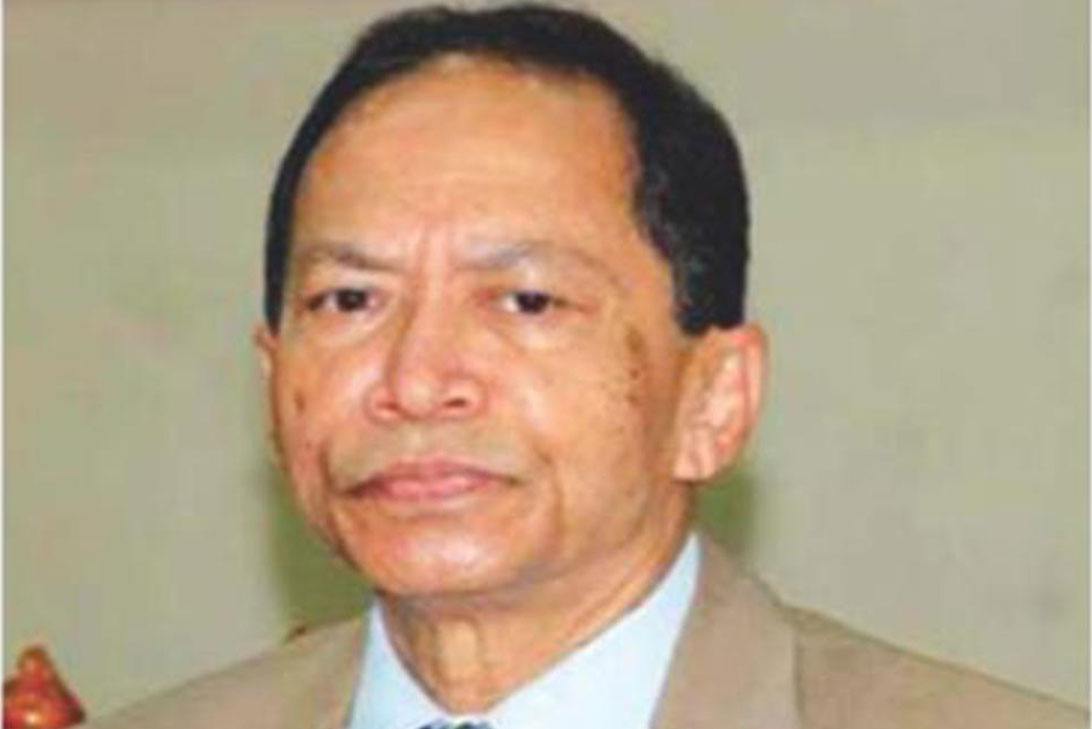 কানাডায় রাজনৈতিক আশ্রয় চাইলেন সাবেক প্রধান বিচারপতি সিনহা