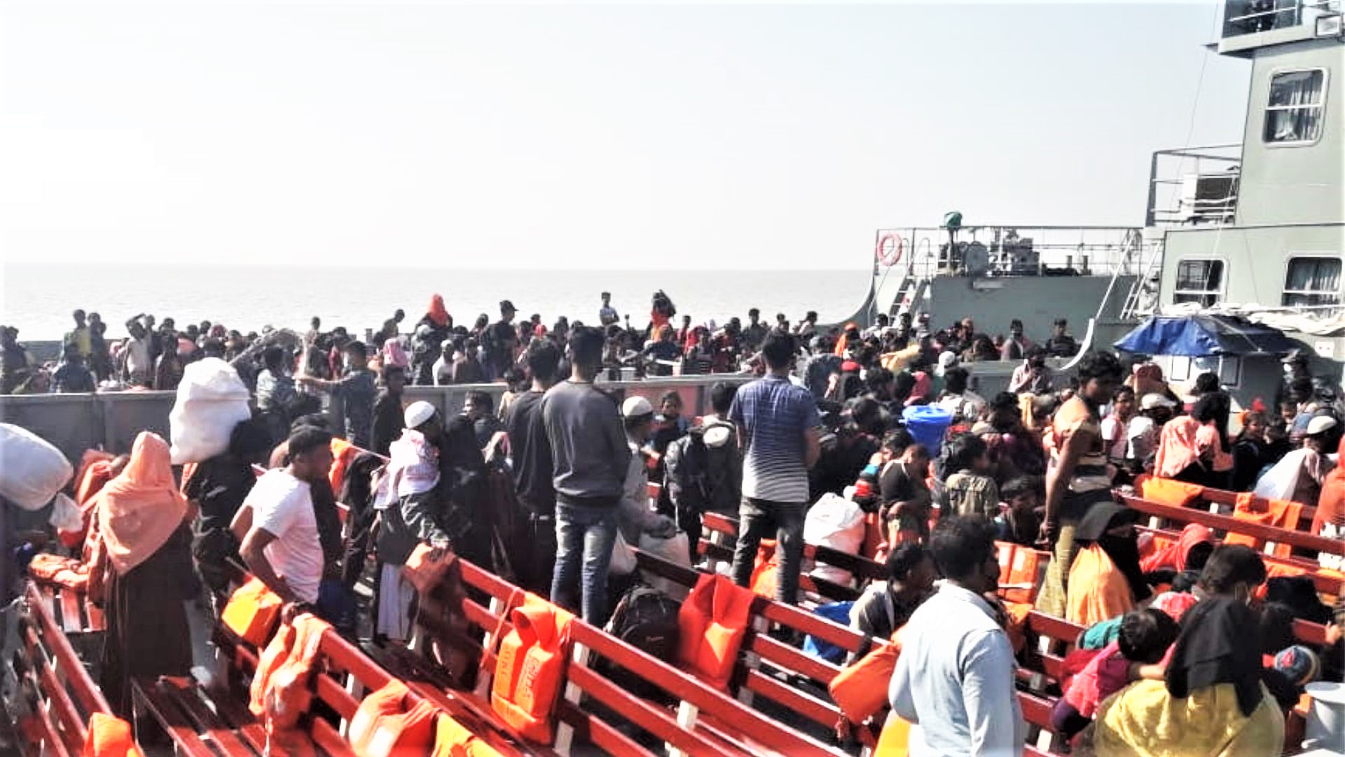 ভাসানচর পৌঁছেছেন আরও ৫৫২ রোহিঙ্গা