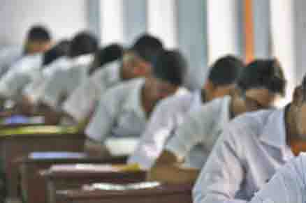 রোববারের এসএসসি পরীক্ষার বিষয়ে সিদ্ধান্ত ‘পরিস্থিতি অনুযায়ী’