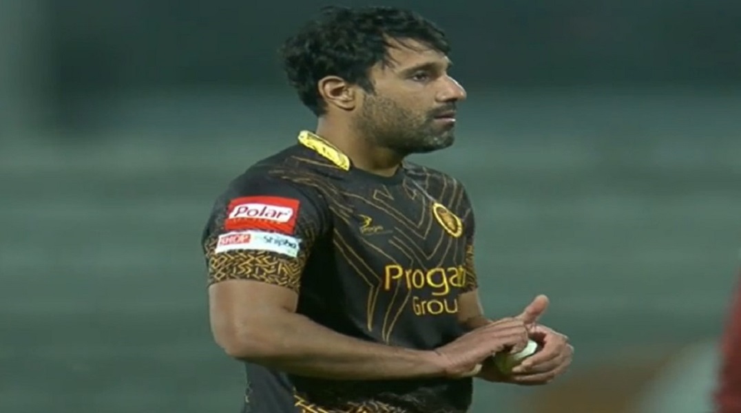 বল টেম্পারিং করলেন বোপারা, সিলেটকে ৫ রান পেনাল্টি&nbsp;