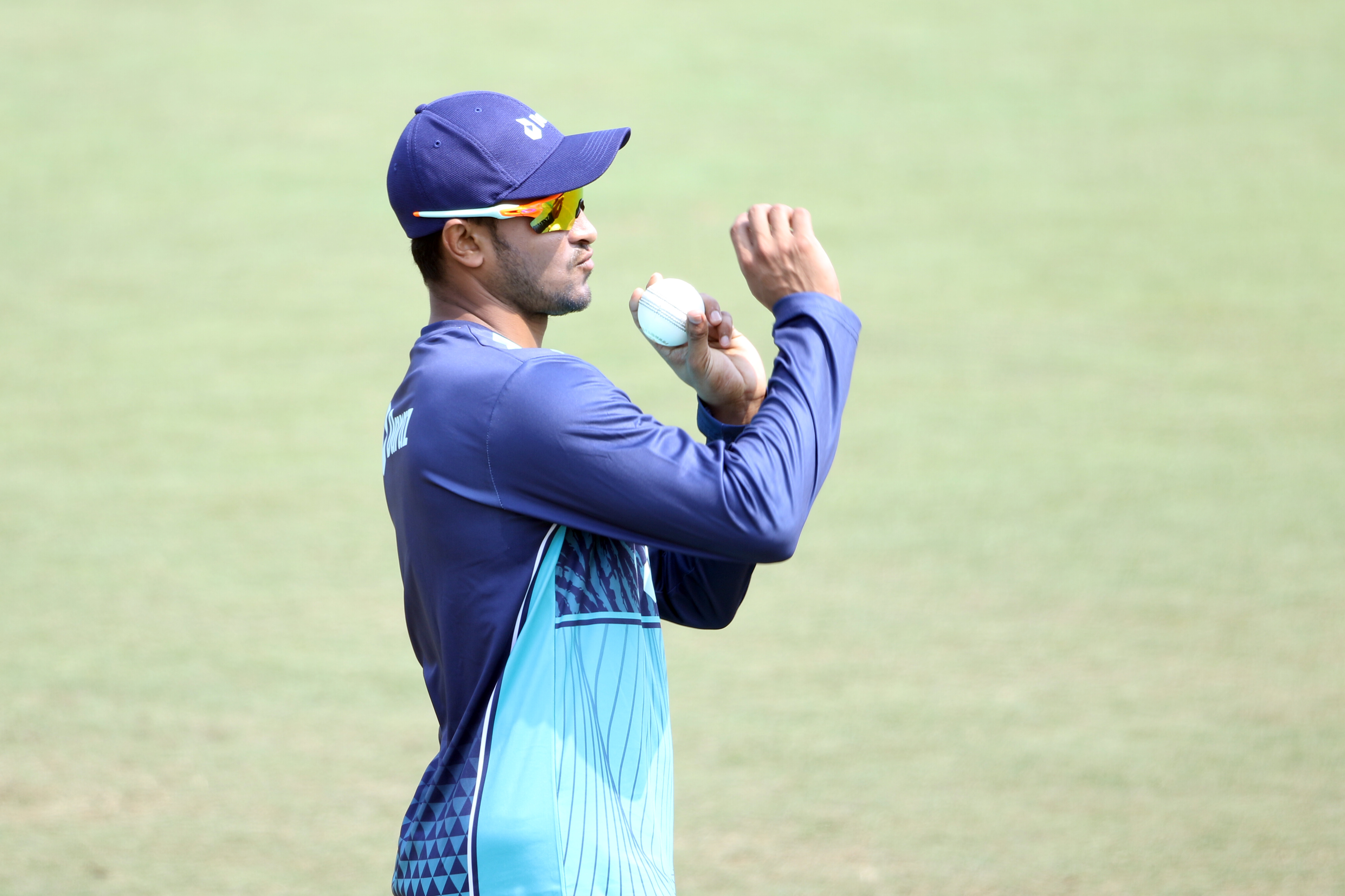 চরম নাটকীয়তার পর দক্ষিণ আফ্রিকা সিরিজে খেলছেন সাকিব