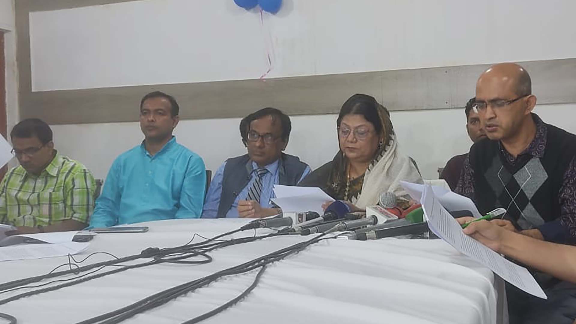 আমি বিব্রত, ষড়যন্ত্রের শিকার, আমার ও রাষ্ট্রের বিরুদ্ধে ষড়যন্ত্র হচ্ছে: চবি উপাচার্য