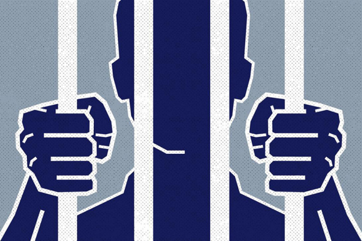 শিক্ষক হৃদয় মণ্ডলের বিরুদ্ধে মামলা: ‘আমারও প্রশ্ন, আমিই কেন বাদী’