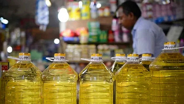 লিটারে ১০ টাকা কমল সয়াবিন তেলের দাম