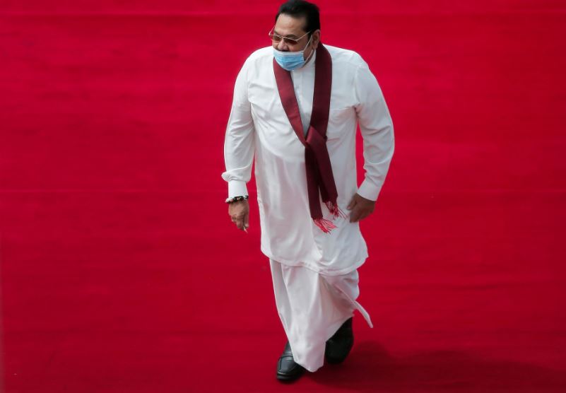 মাহিন্দা রাজাপাকসের উত্থান-পতন