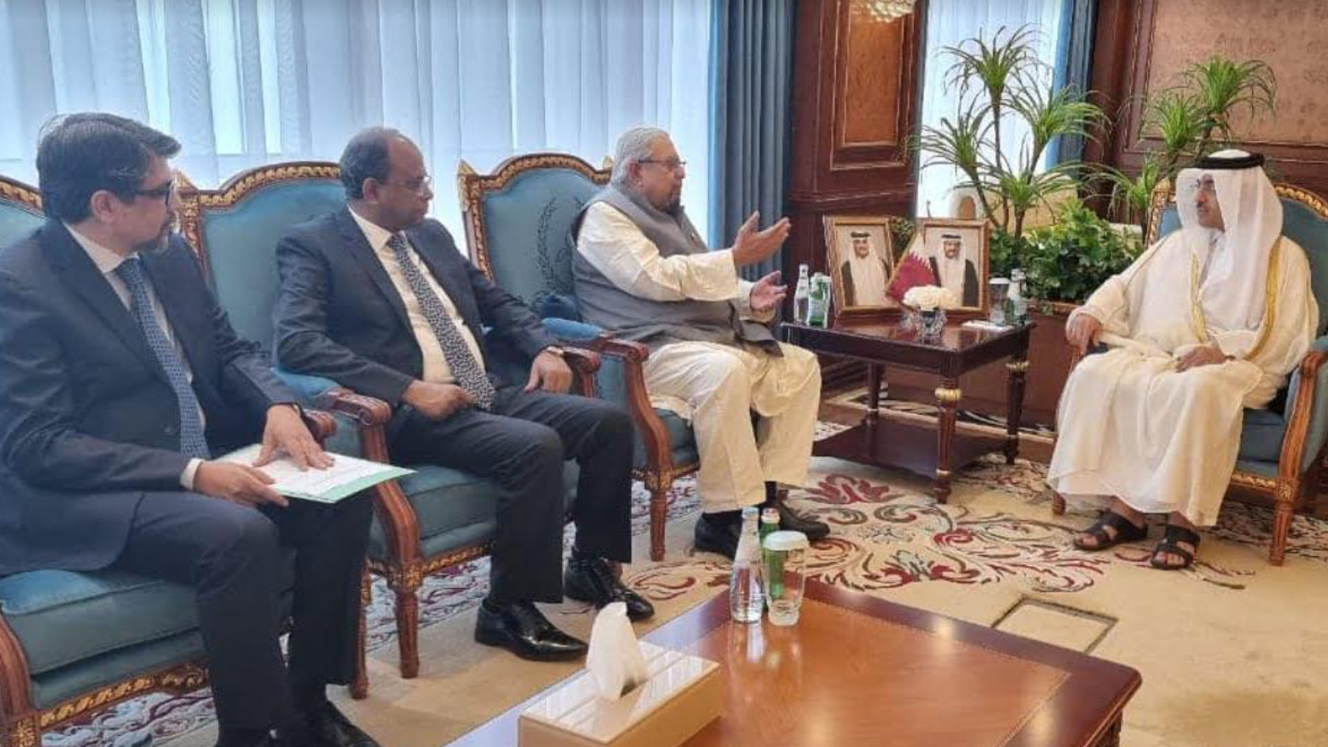 বিশ্বকাপ ঘিরে বাংলাদেশ থেকে আরও কর্মী নিয়োগের আশ্বাস কাতারের