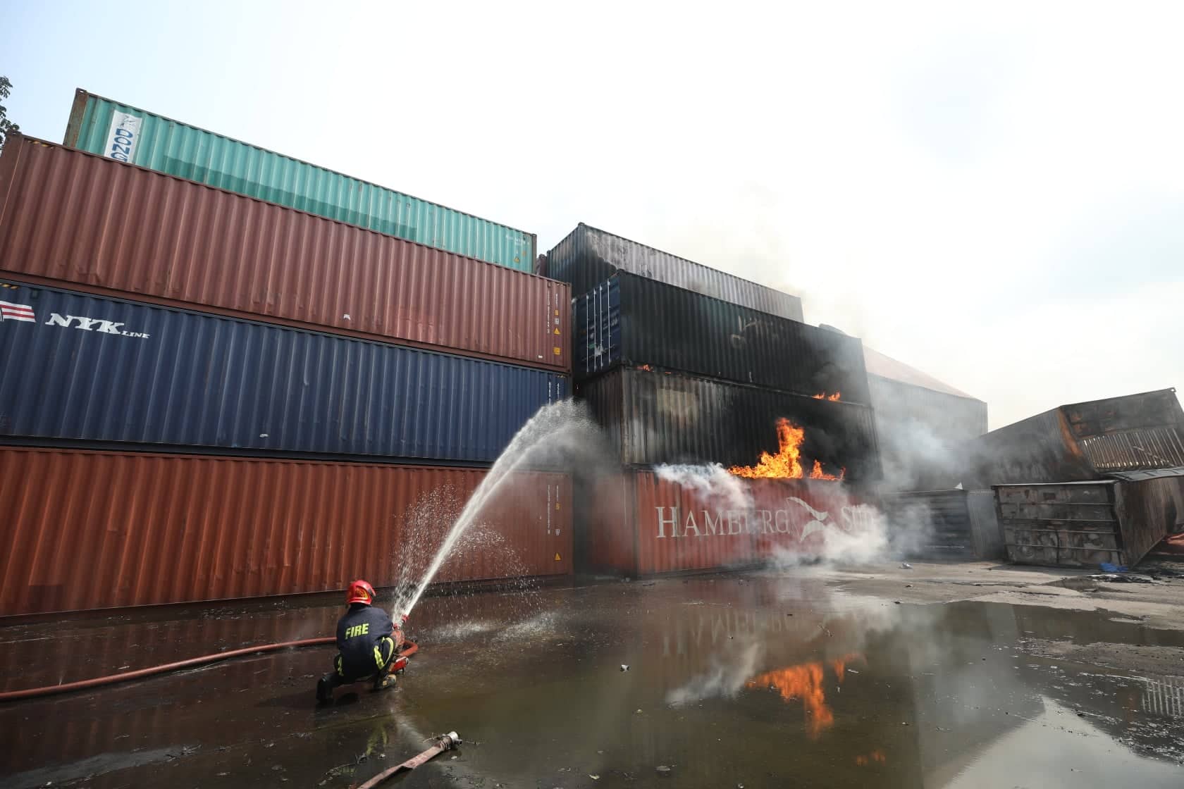  ৩৭ ঘণ্টা পরও জ্বলছে আগুন, কোনো মামলা হয়নি