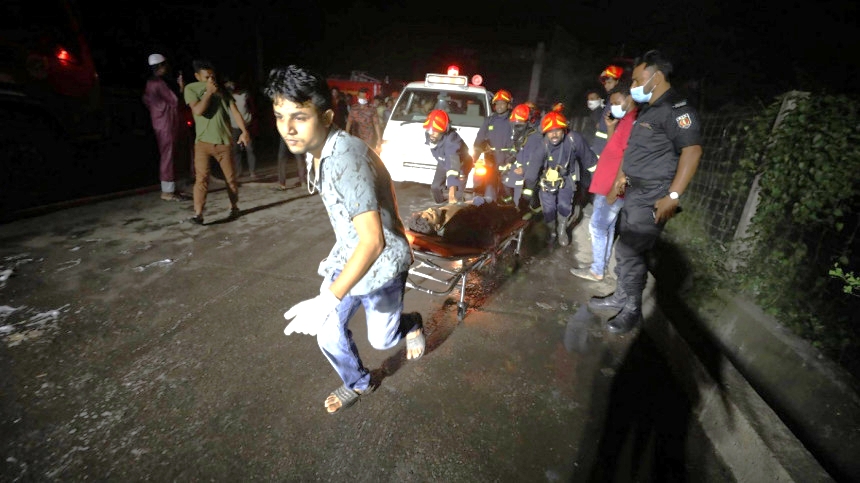 সীতাকুণ্ডে অগ্নিকাণ্ড: এখনো ৬৩ জন হাসপাতালে চিকিৎসাধীন