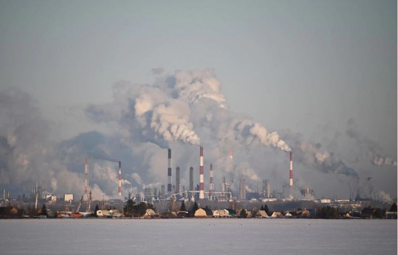 ইউক্রেন যুদ্ধের প্রথম ১০০ দিনে জ্বালানি রপ্তানি থেকে ৯৮ বিলিয়ন ডলার আয় রাশিয়ার