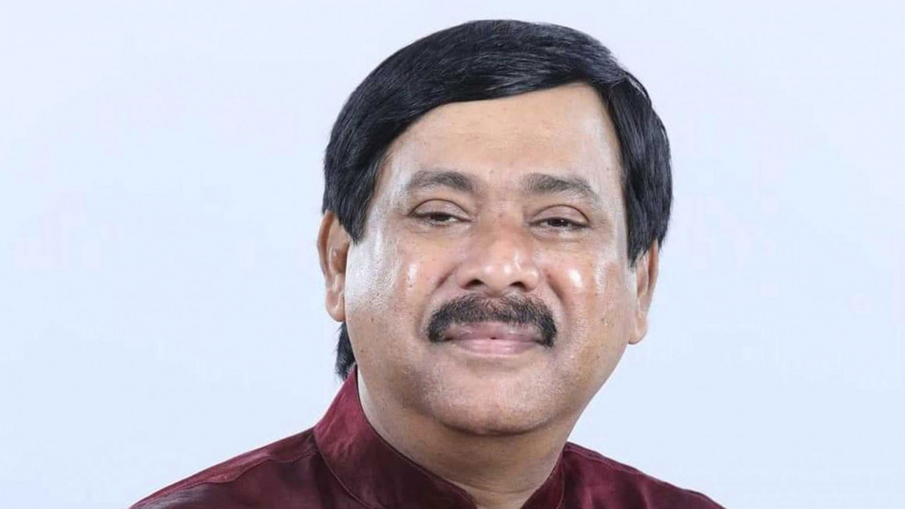 রিফাত আশেপাশের ইউনিয়ন থেকে নগরীতে লোক জড়ো করছেন: অভিযোগ সাক্কুর