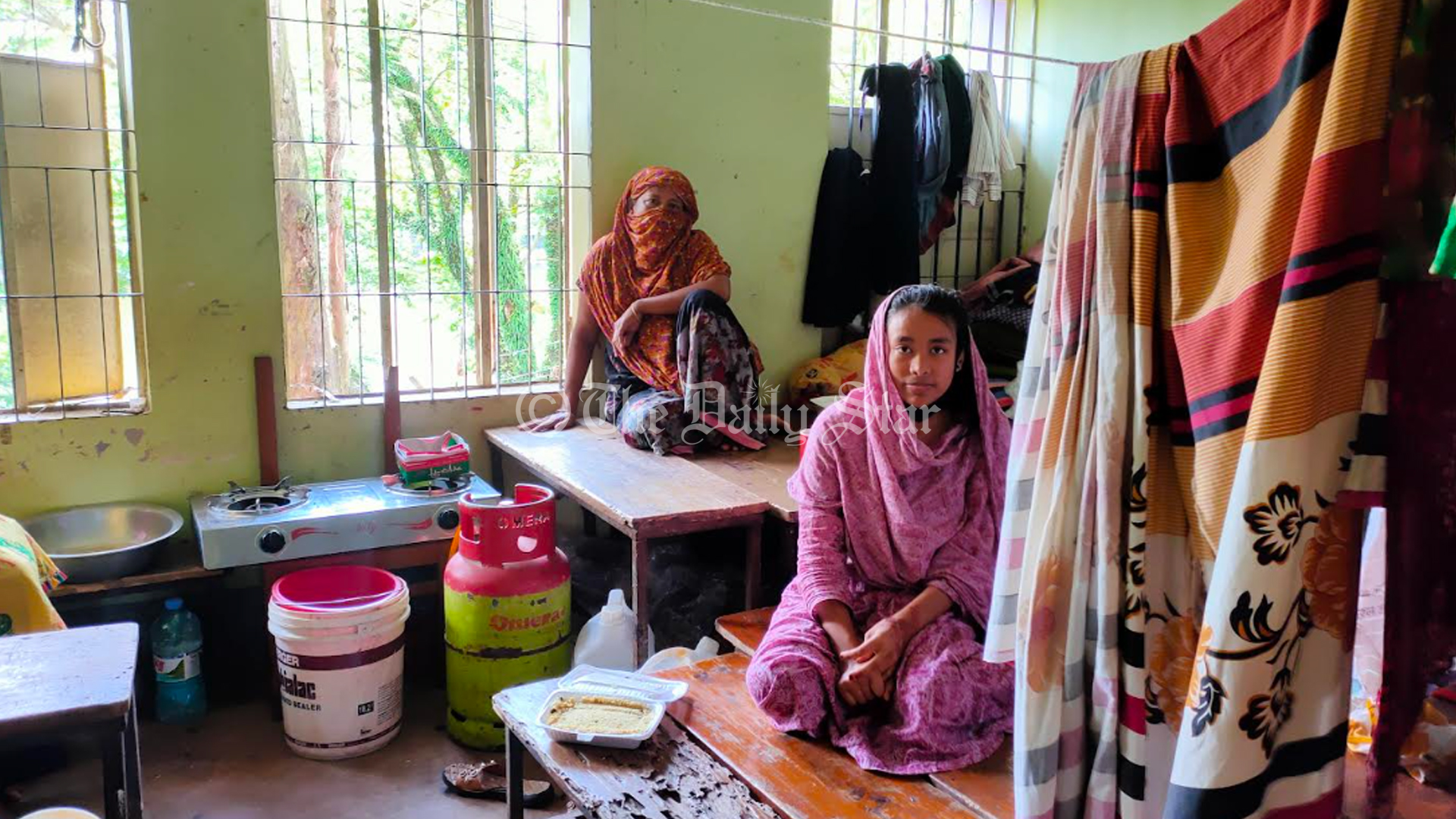 বন্যায় ভেসে গেছে রেহানাদের নোটখাতা