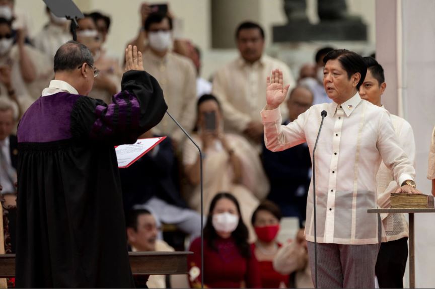 ফিলিপাইনের প্রেসিডেন্ট হিসেবে শপথ নিলেন মার্কোস জুনিয়র