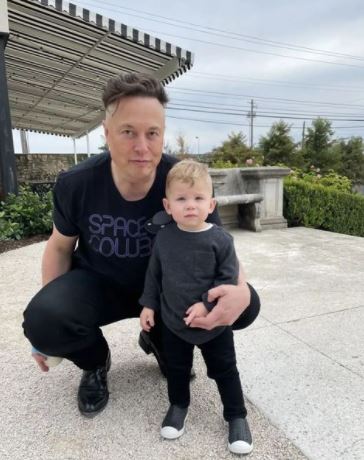 টুইটারের সঙ্গে আইনি লড়াইয়ে তথ্য চেয়েছেন মাস্ক