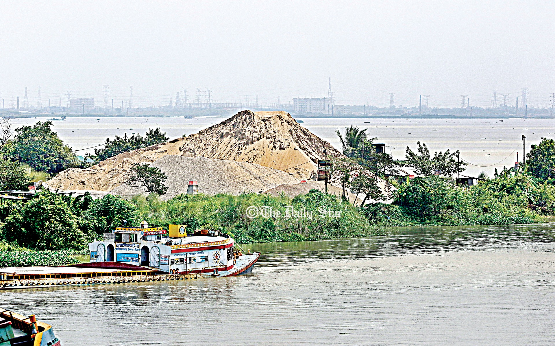 বালুখেকোদের হাতে তুরাগের সর্বনাশ