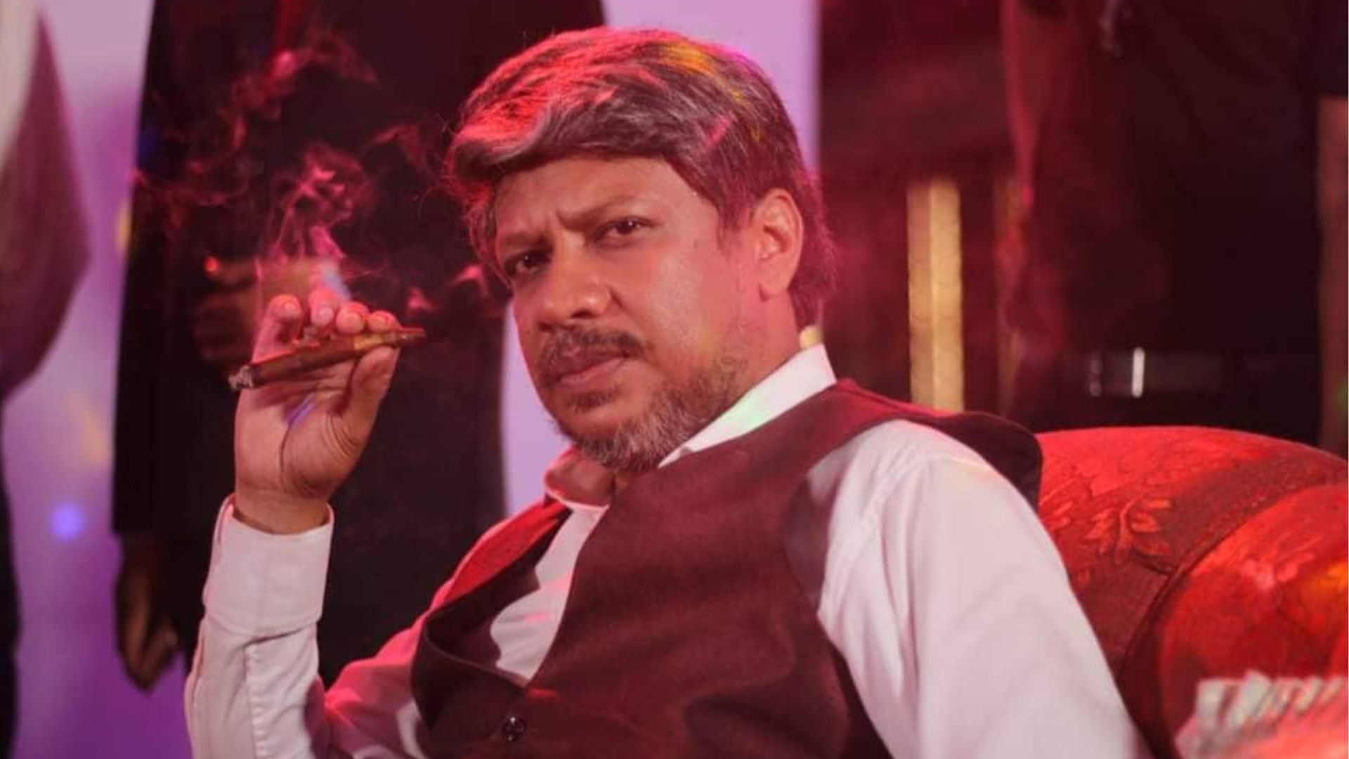 ময়মনসিংহে আমার দাদার পূরবী সিনেমা হল ছিল: ইন্তেখাব দিনার