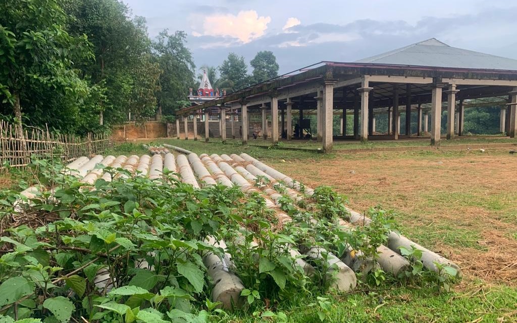 বিদ্যুৎ সংযোগ পেতে চা-শ্রমিকদের থেকে টাকা আদায়ের অভিযোগ