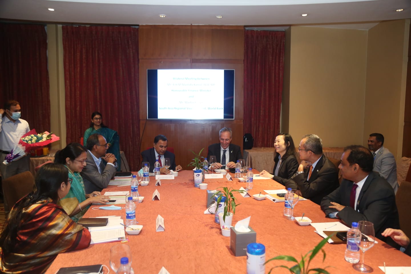 অর্থমন্ত্রীর সঙ্গে বিশ্বব্যাংকের দক্ষিণ এশিয়া অঞ্চলের ভাইস-প্রেসিডেন্টের দ্বিপক্ষীয় বৈঠক