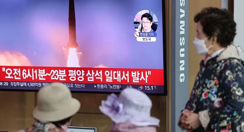 উত্তর কোরিয়ার আরও ২ ব্যালিস্টিক ক্ষেপণাস্ত্র পরীক্ষা