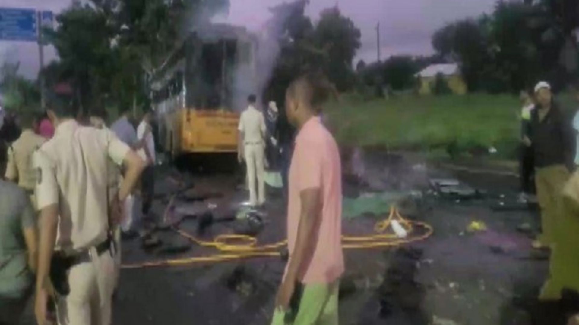 মহারাষ্ট্রে সড়ক দুর্ঘটনায় নিহত ১১, আহত ৩৮