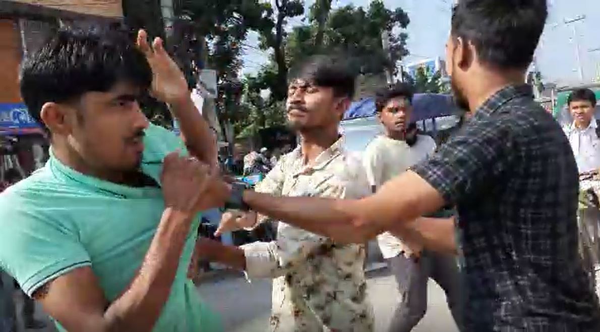 বিএনপি নেতা-কর্মীদের সমাবেশে বাধা, ছাত্রলীগের বিরুদ্ধে হামলার অভিযোগ