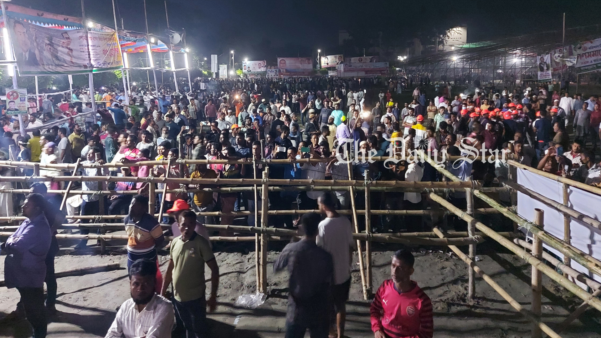 বরিশালে বিএনপির গণসমাবেশের জন্য প্রস্তুত বঙ্গবন্ধু উদ্যান