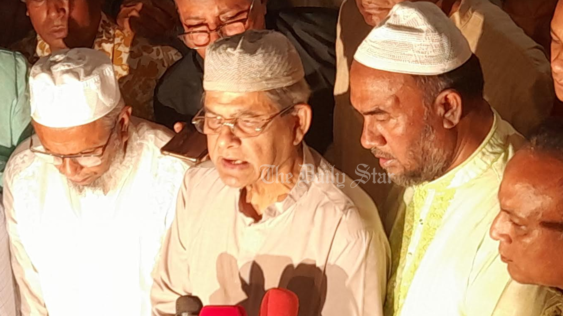 জনগণকে জিম্মি করেও দমাতে পারছে না সরকার: ফখরুল