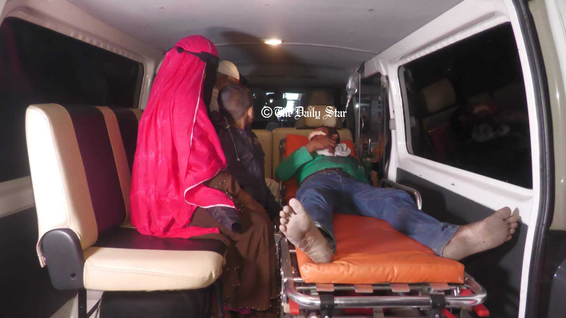 নাজিরপুরে আ. লীগের সম্মেলনে ২ পক্ষের সংঘর্ষ, আহত অন্তত ২০