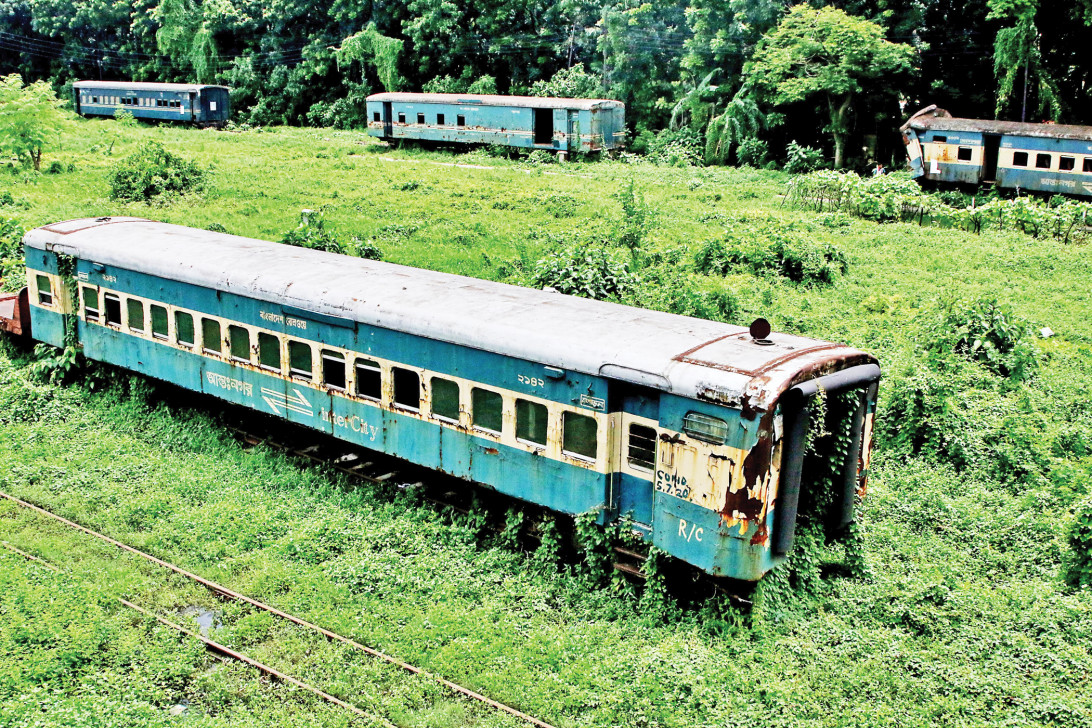 ৩৬১ ট্রেনের ৯৯টিই চলছে না, ১৪ বছরে বিনিয়োগ ৭০ হাজার কোটি টাকা