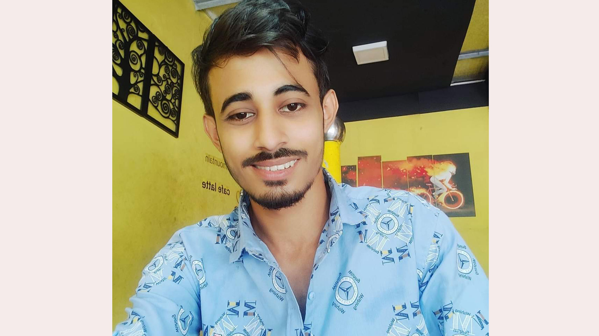 বিএনপি নেতাকে না পেয়ে ছেলেকে আটক