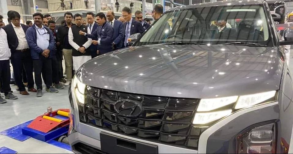 বাংলাদেশে গাড়ি তৈরির কারখানা চালু করেছে হুন্দাই