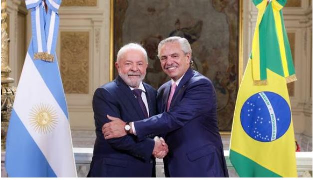 আর্জেন্টিনা ও ব্রাজিল একই মুদ্রা প্রচলনের বিষয়টি বিবেচনা করছে