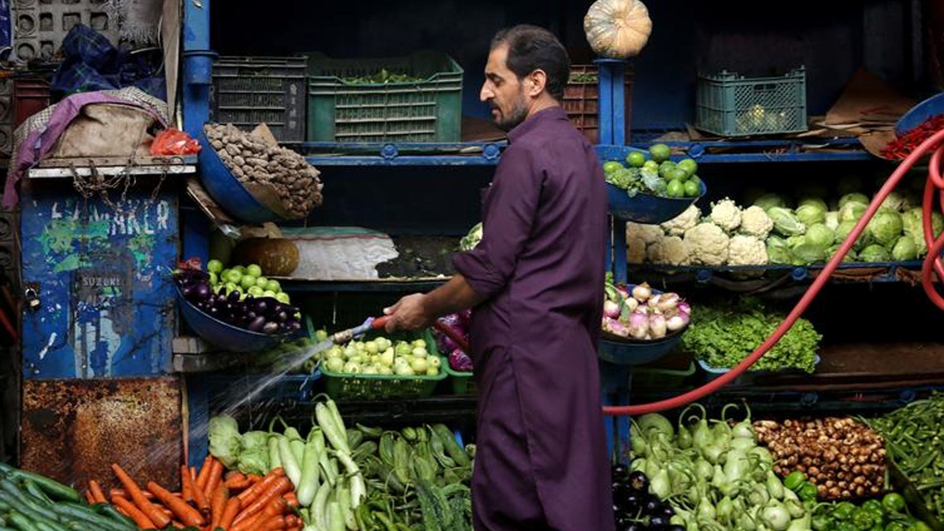 পাকিস্তানে সাপ্তাহিক মূল্যস্ফীতি বেড়ে ৪১.৫৪ শতাংশ