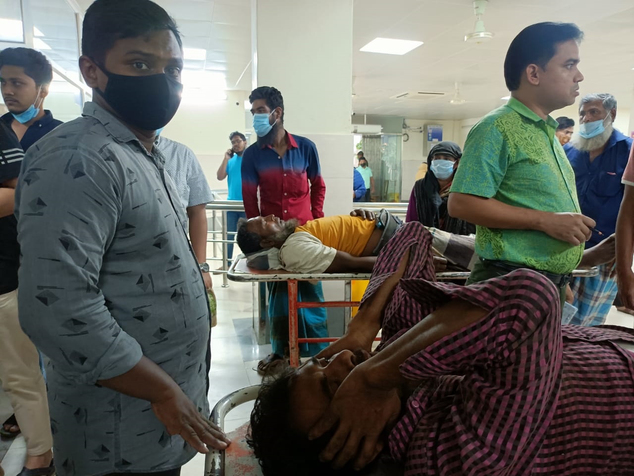 সীতাকুণ্ডে বিস্ফোরণে নিহত বেড়ে ৬