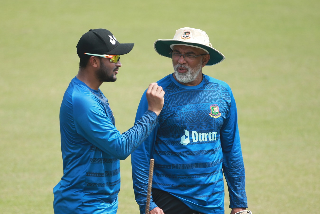 সাকিবকে নিয়ে শঙ্কা উড়িয়ে দিলেন হাথুরুসিংহে