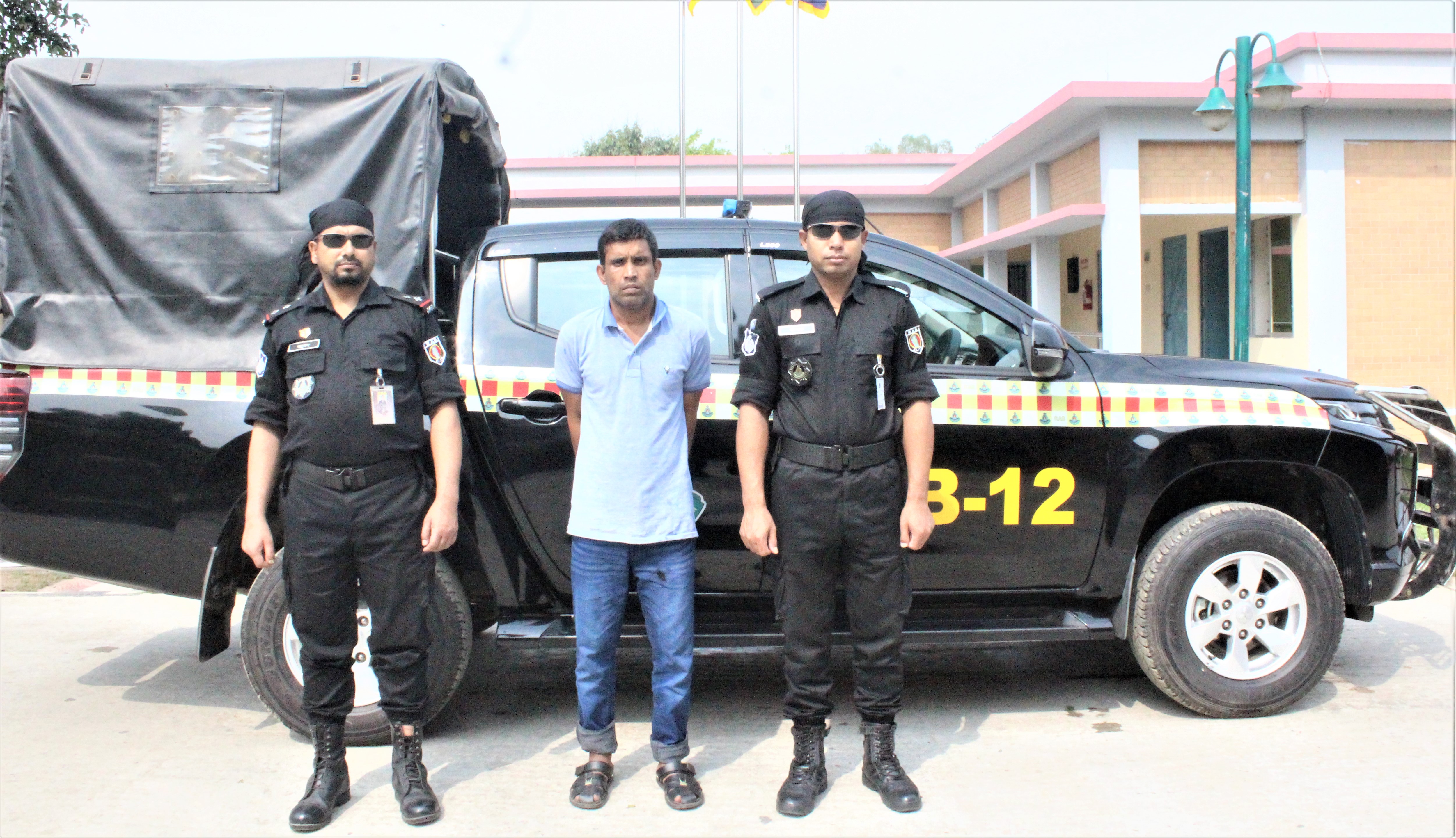 রূপপুর প্রকল্পের গাড়িচালক হত্যা মামলার প্রধান আসামি গ্রেপ্তার