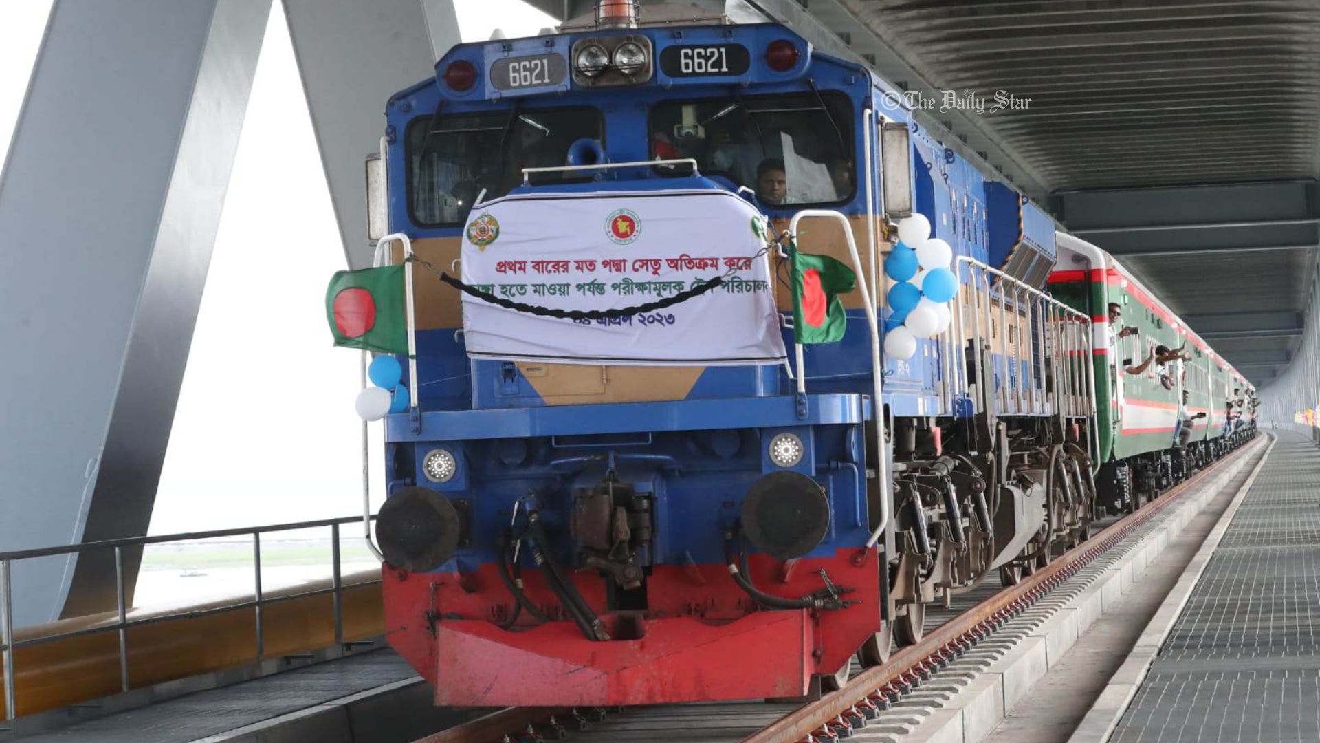 পদ্মা সেতুতে ট্রেনের ট্রায়াল রান, ঢাকা-ভাঙ্গা রুট চালু সেপ্টেম্বরে